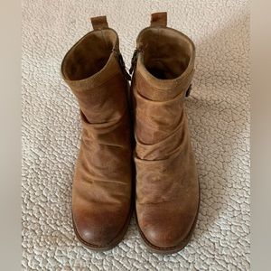 Comfortiva Selas Boots - Women's Size 9W